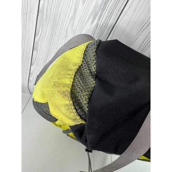 L.L.Bean Comfort Carry Laptop Pack, 30L Yellow Retail $89 - Picture 5 of 10